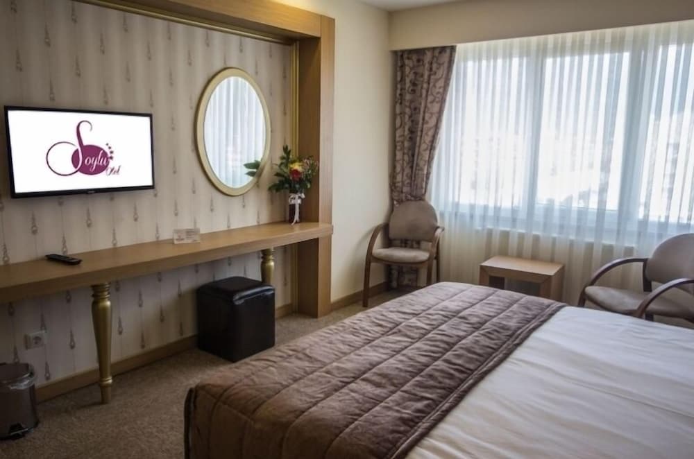 Soylu Hotel 20/26