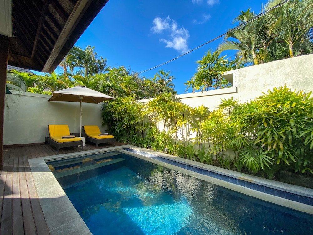 Serene Villas 25/49