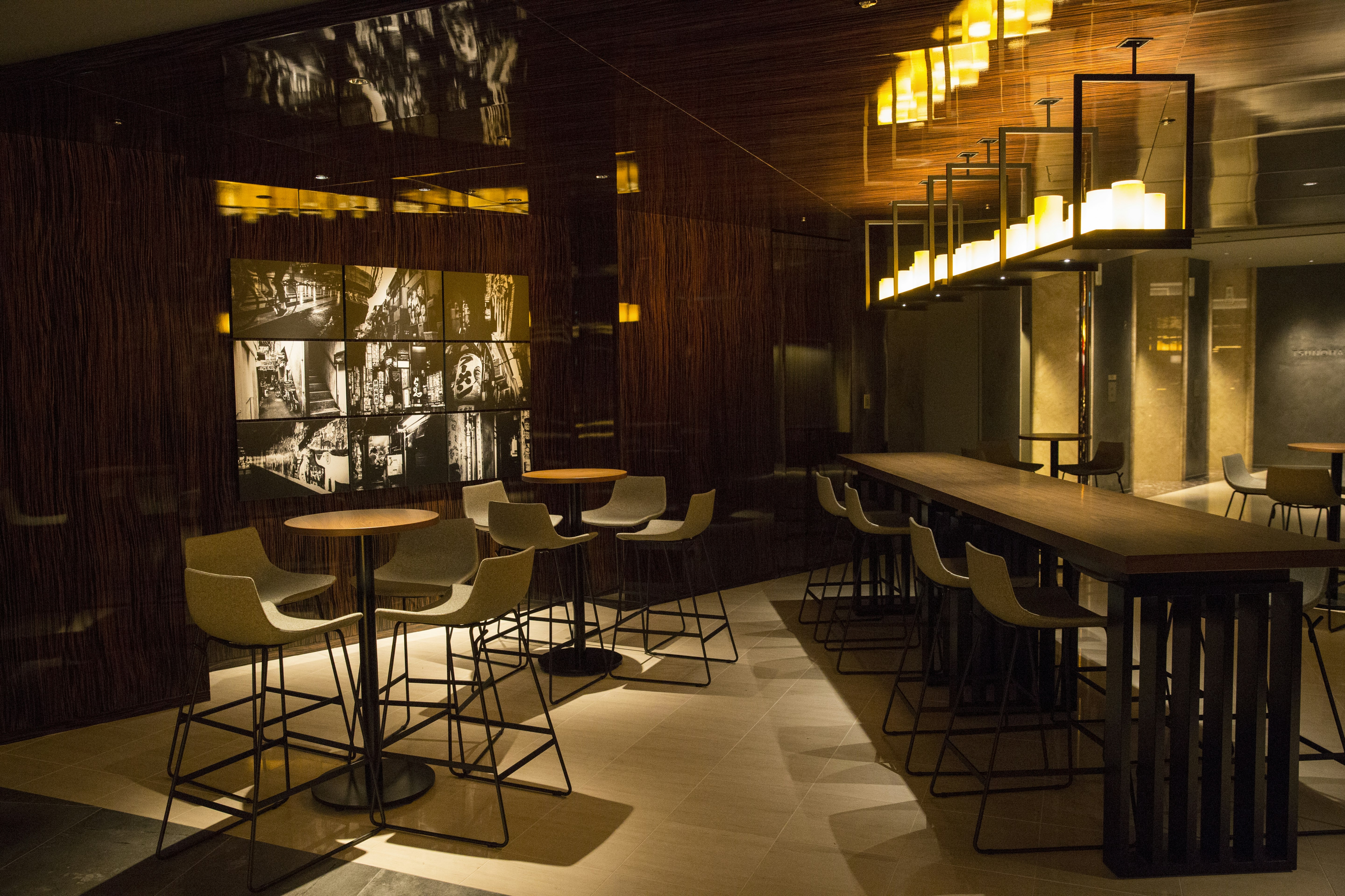 Hilton Tokyo 53/78