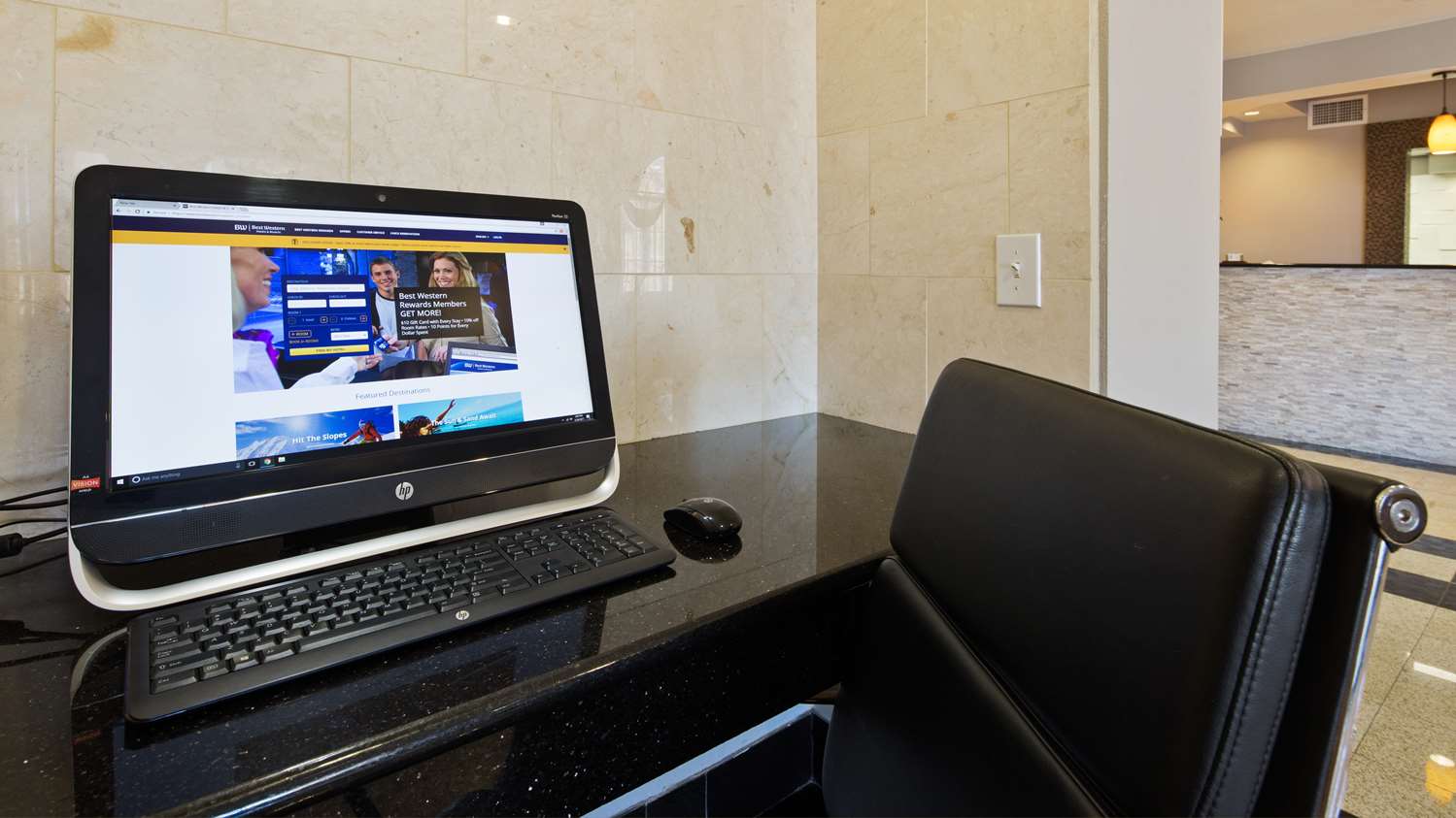 Best Western Roanoke Inn & Suites 23/23