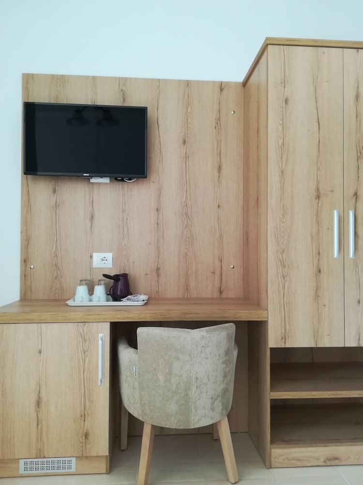 Hotel Murati 52/62