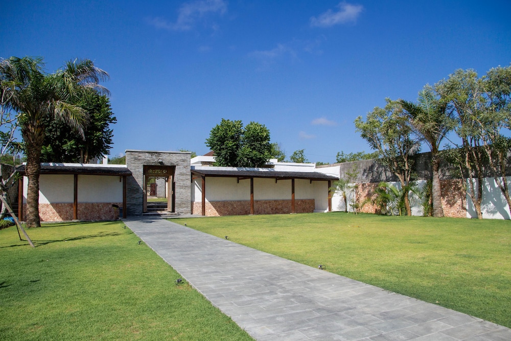 Villa Maiara 32/50