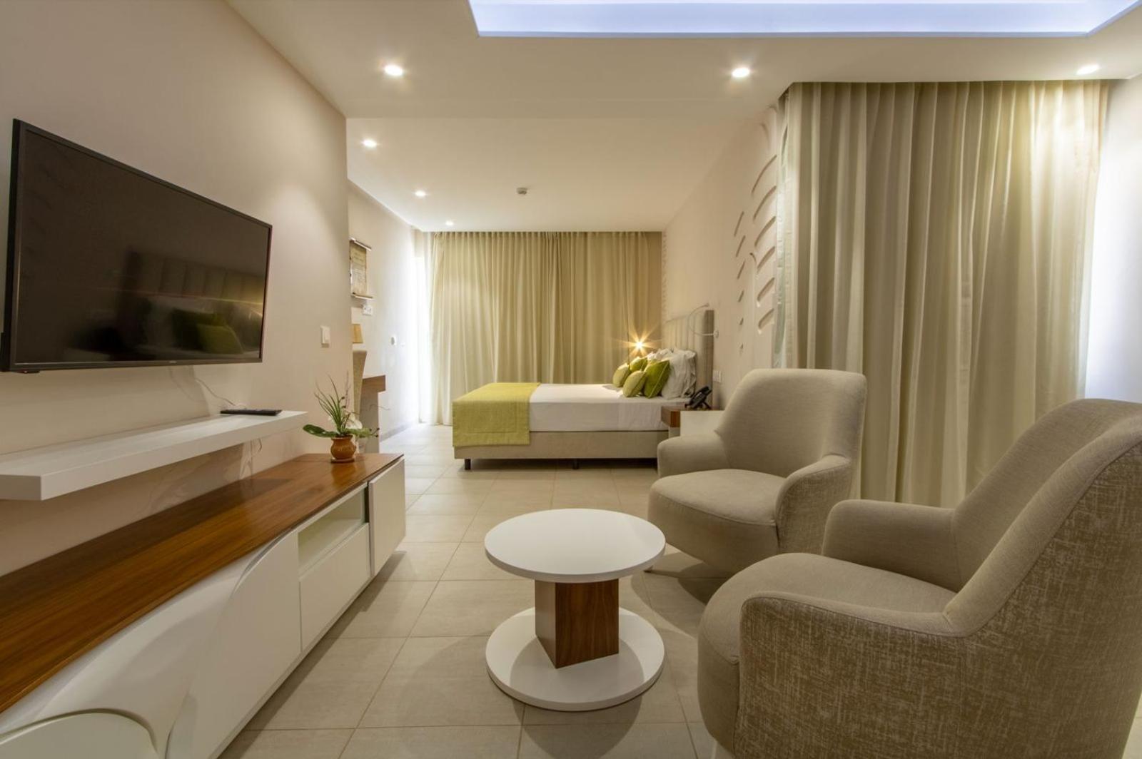 Luna Boutique Hotel 30/50
