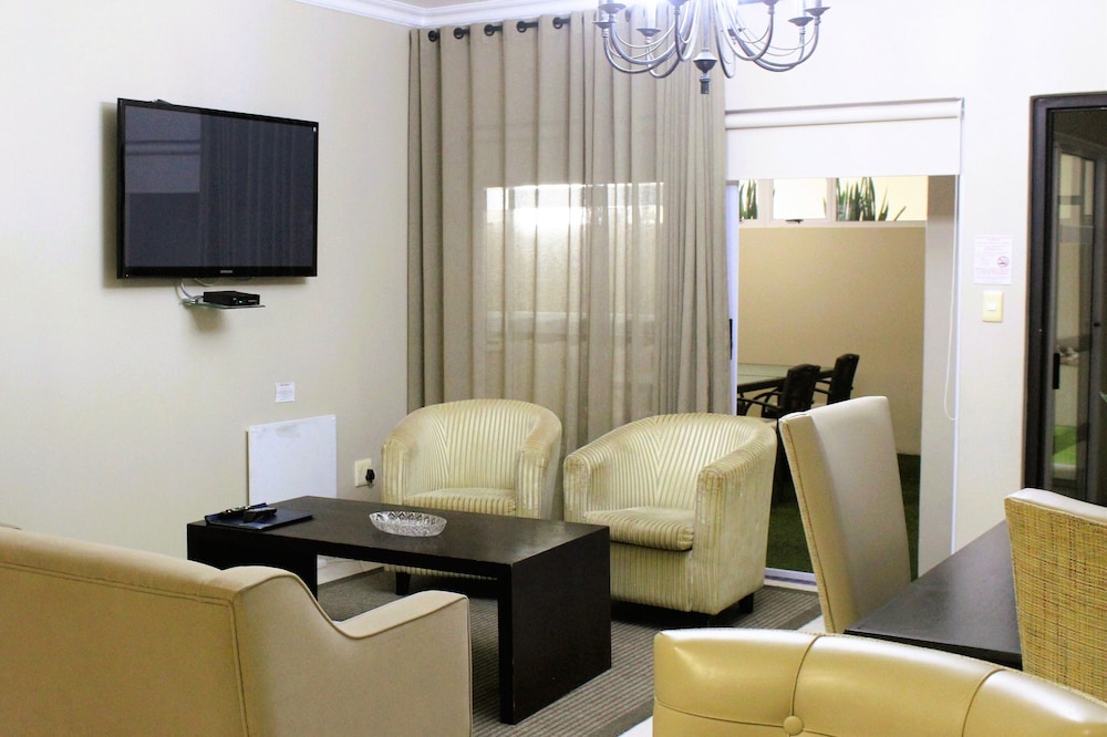 Atlantic Villa Boutique Guesthouse 48/71