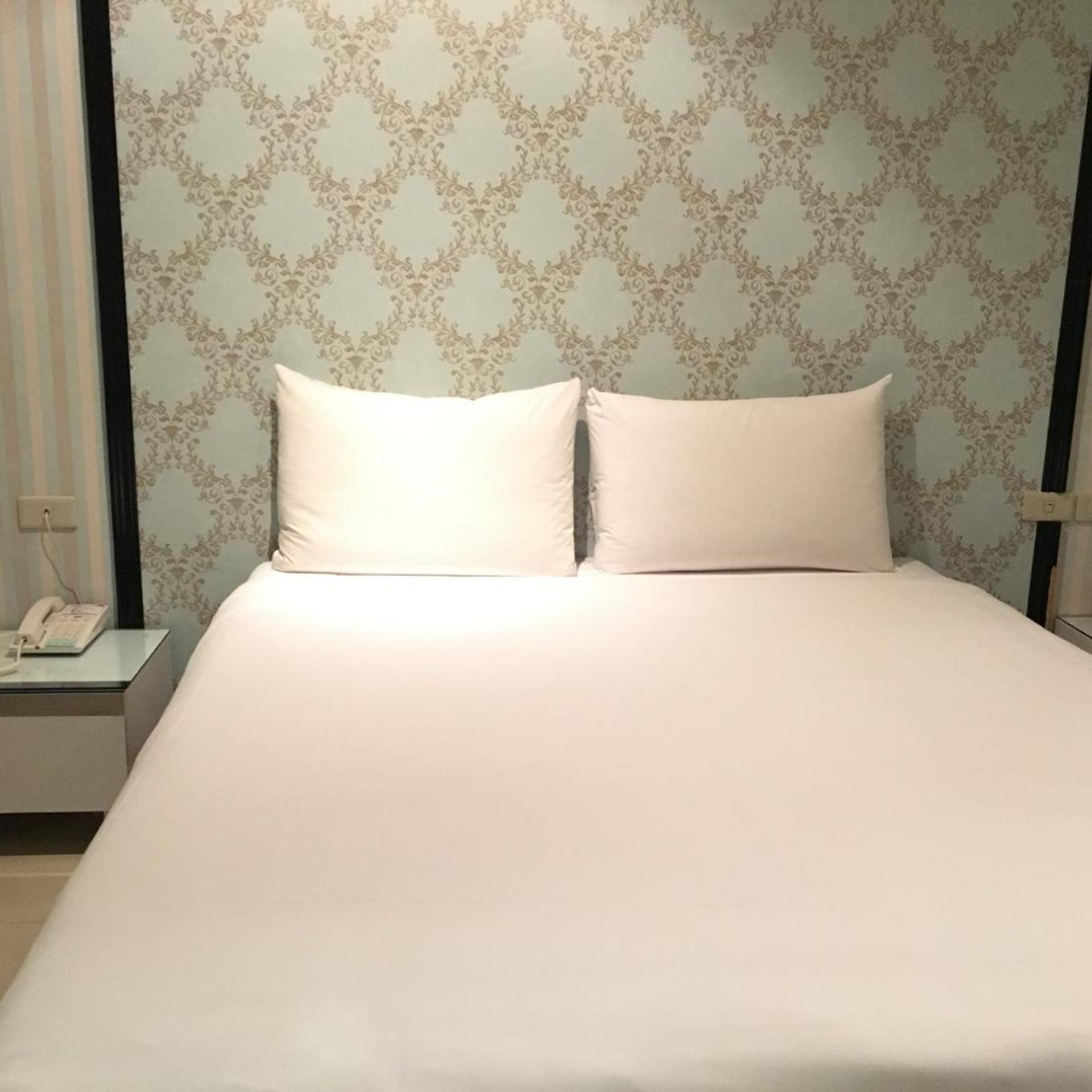 Daylight Hotel 32/33