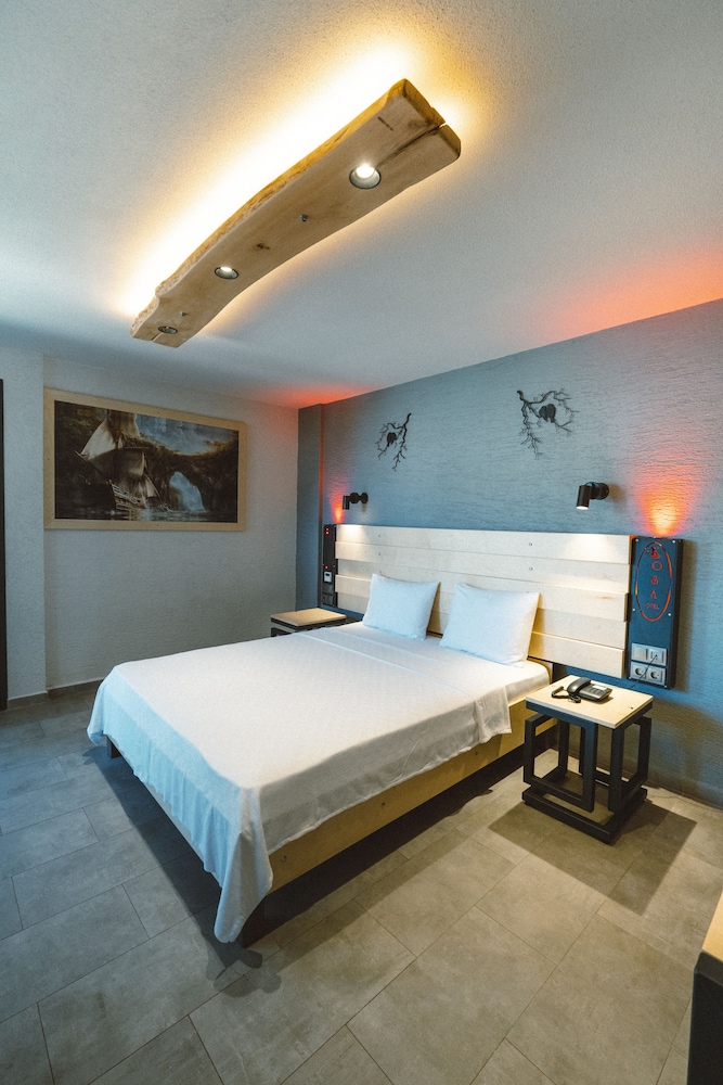 Kosa Otel Çesme 10/50
