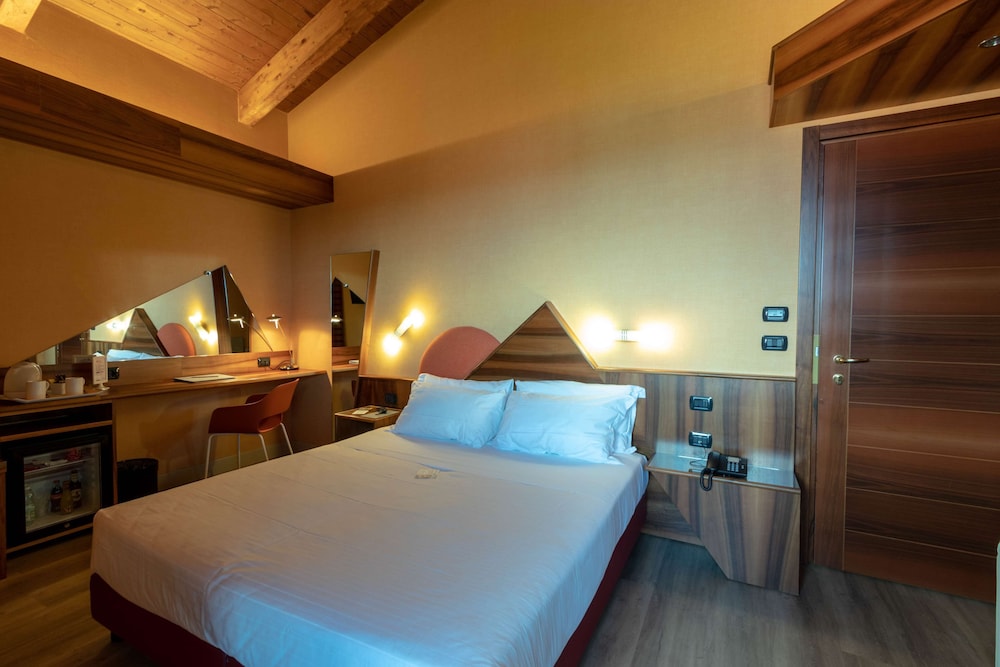La Villa, Sure Hotel Collection by Best Western 21/76