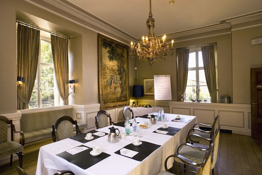 Hotel Kasteel Erenstein 44/58