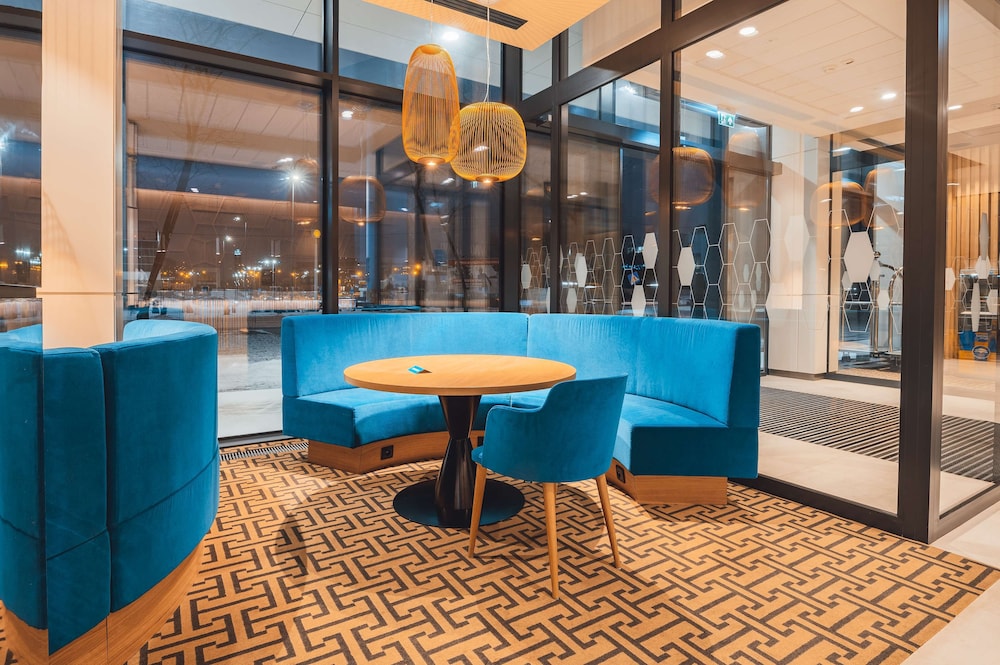 Hampton by Hilton Warsaw Reduta 36/72