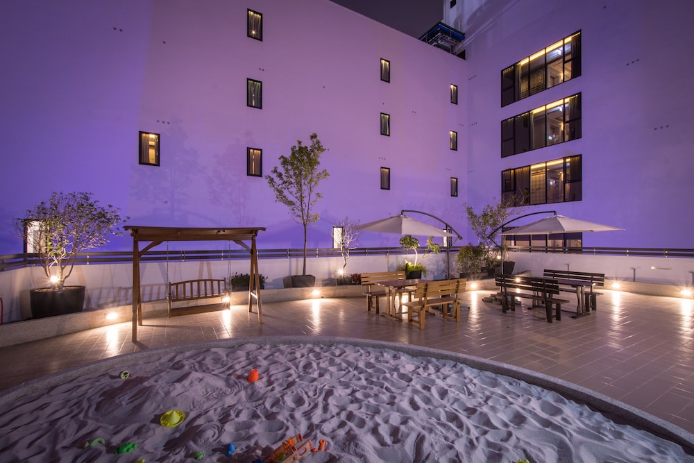 Uher Luxury Resort Hotel 43/50