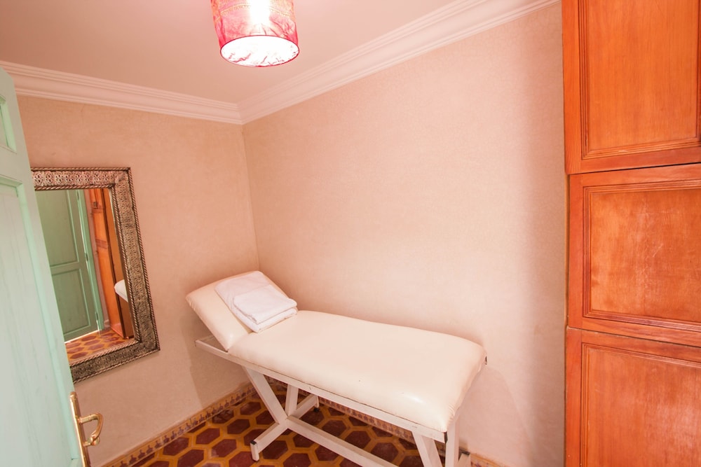 Riad Inaka 28/50