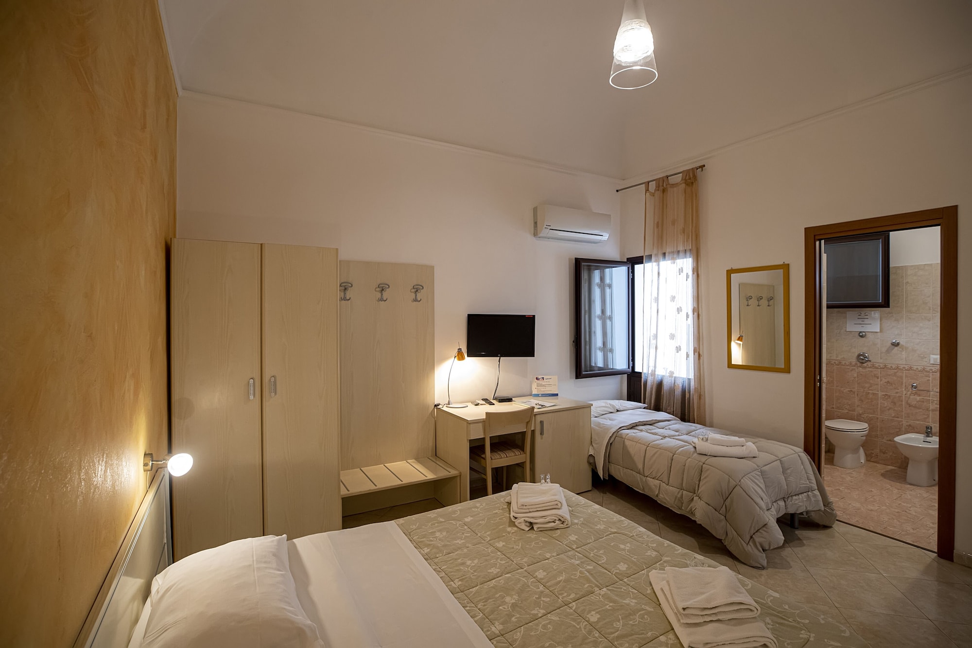 rooms