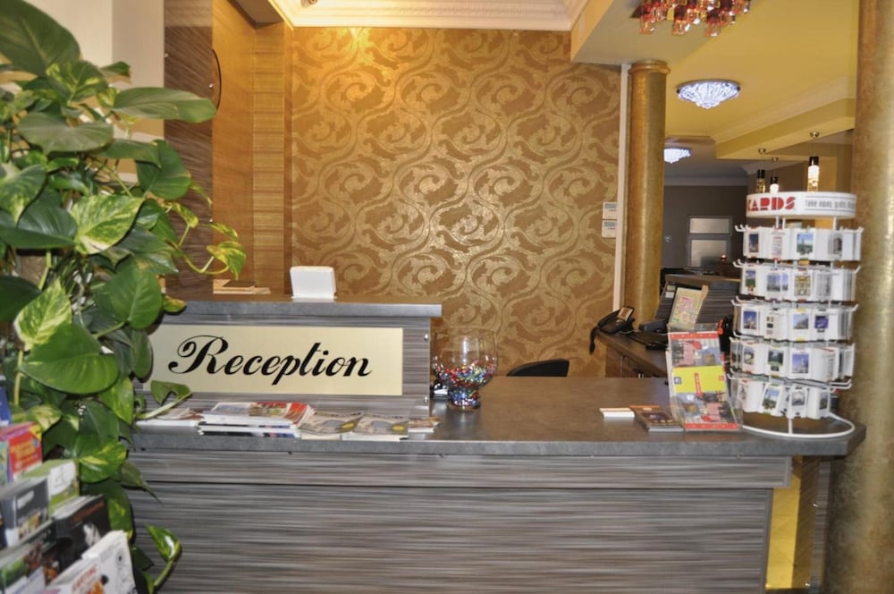 HOTEL PRESTIGE 1/26