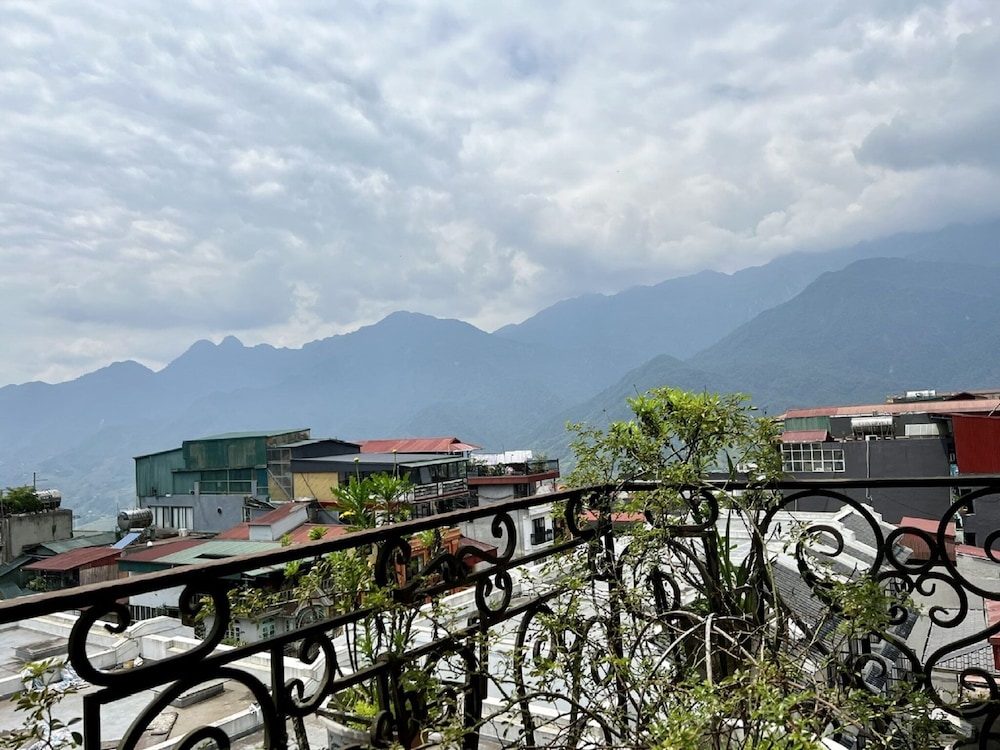 Sapa Centre Hotel 2/57