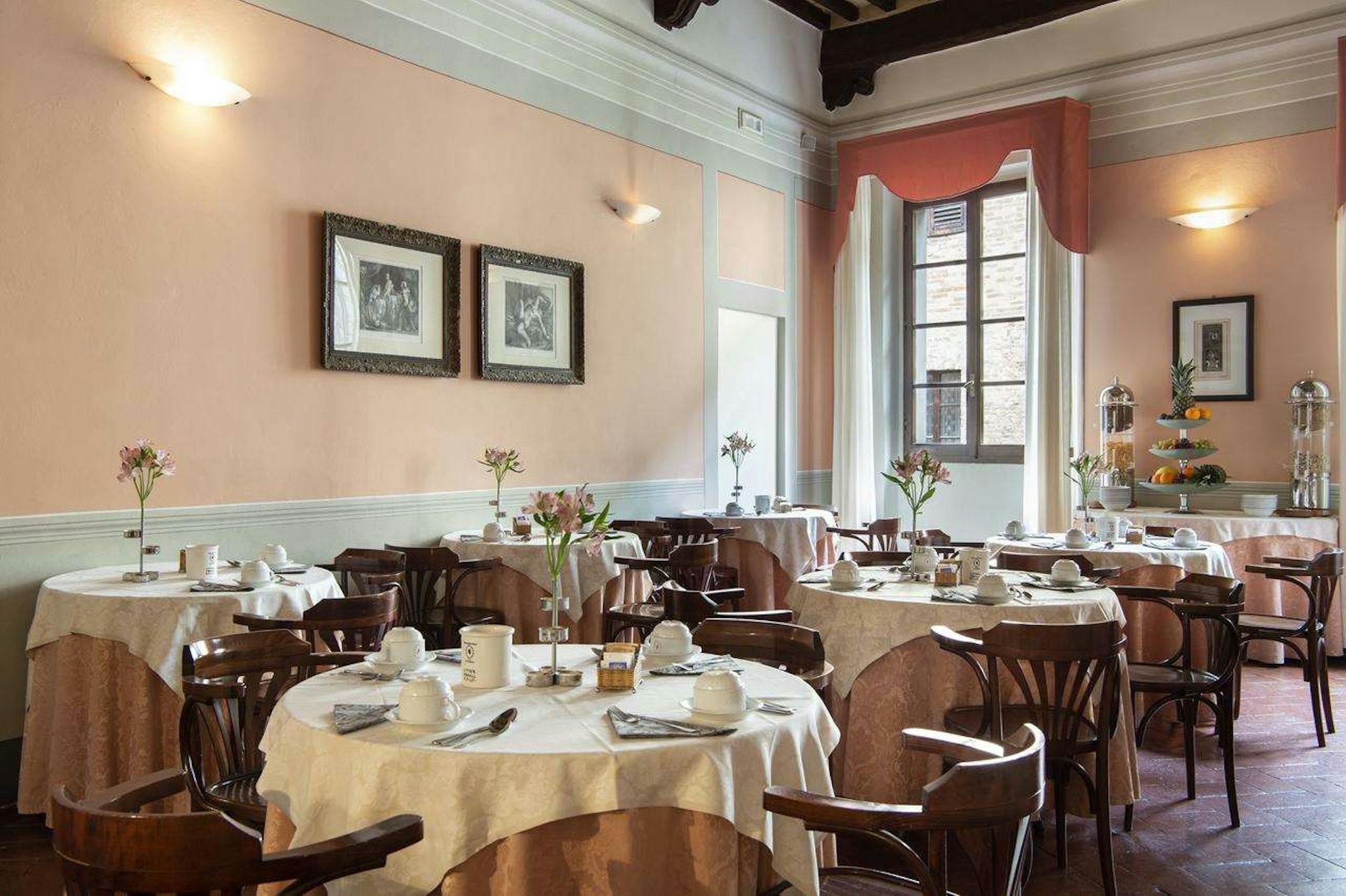 Hotel L Antico Pozzo 61/71