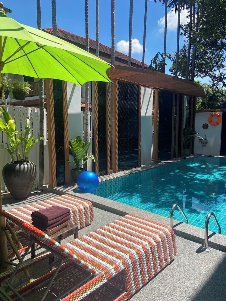 Baan Huen Phen 32/69