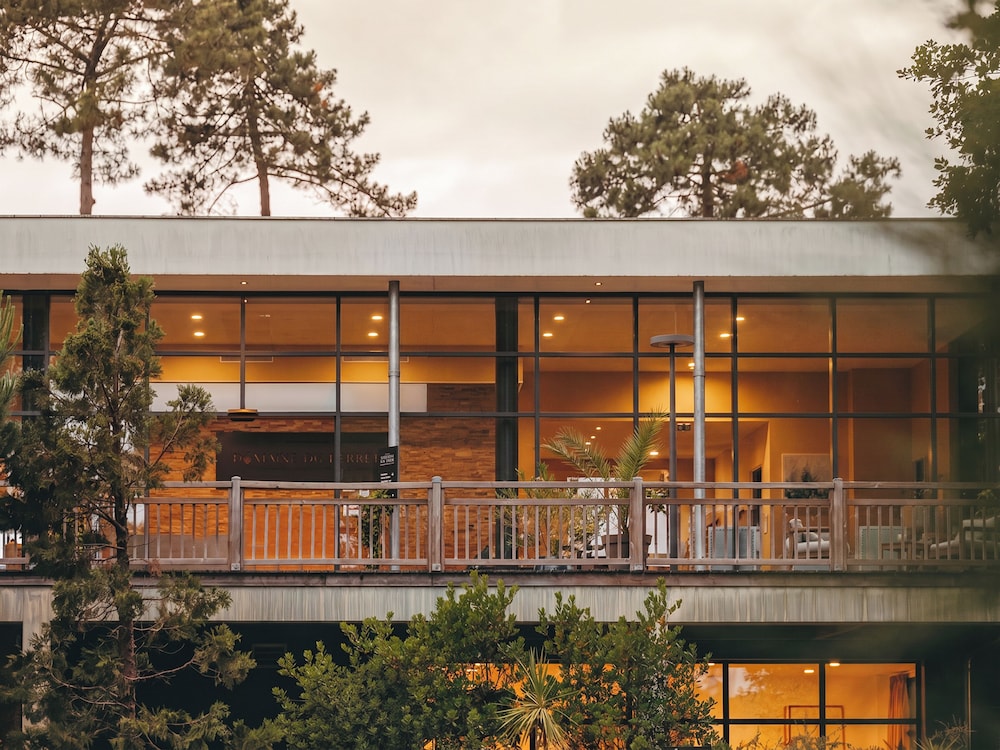 Domaine du Ferret Restaurant & Spa by Germain Collection in Lege-Cap-Ferret