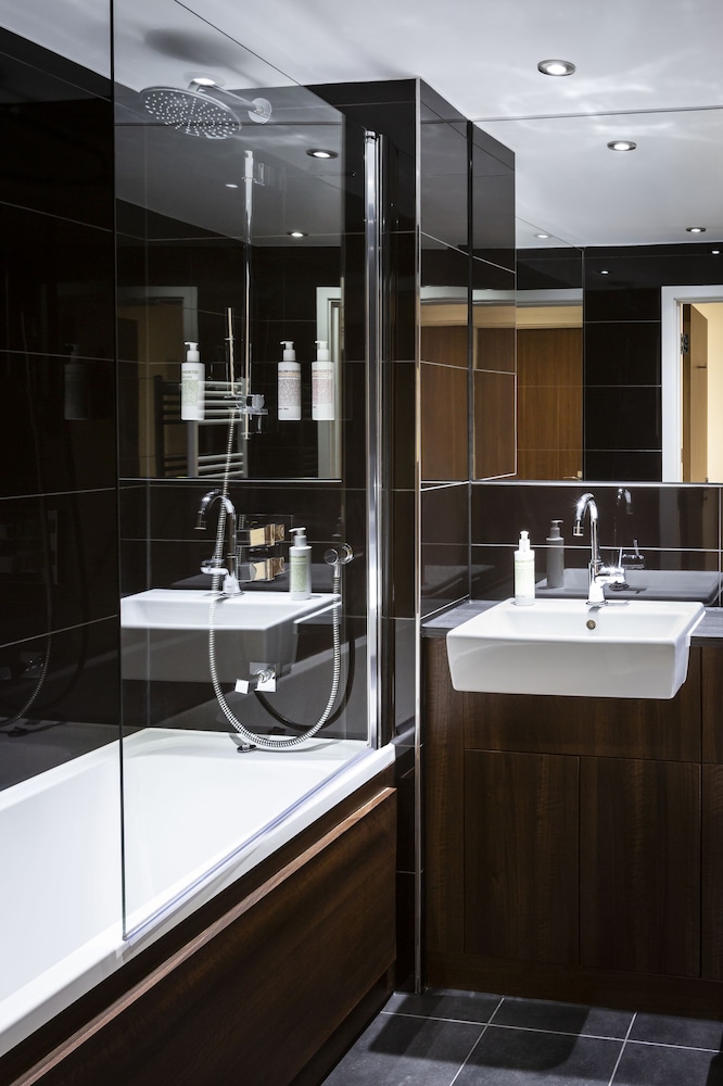 Aparthotel Adagio London Brentford 43/43