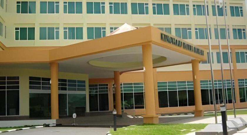 Kingwood Hotel Mukah 2/40