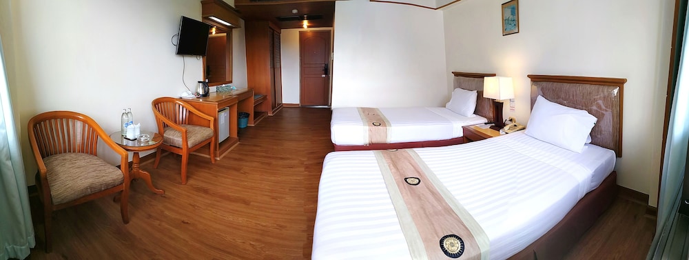 Grand Park Hotel 14/69