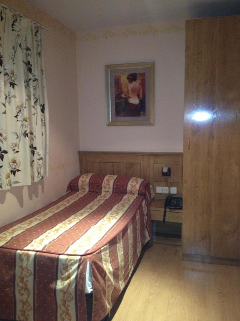 Hotel Don Angel 9/48