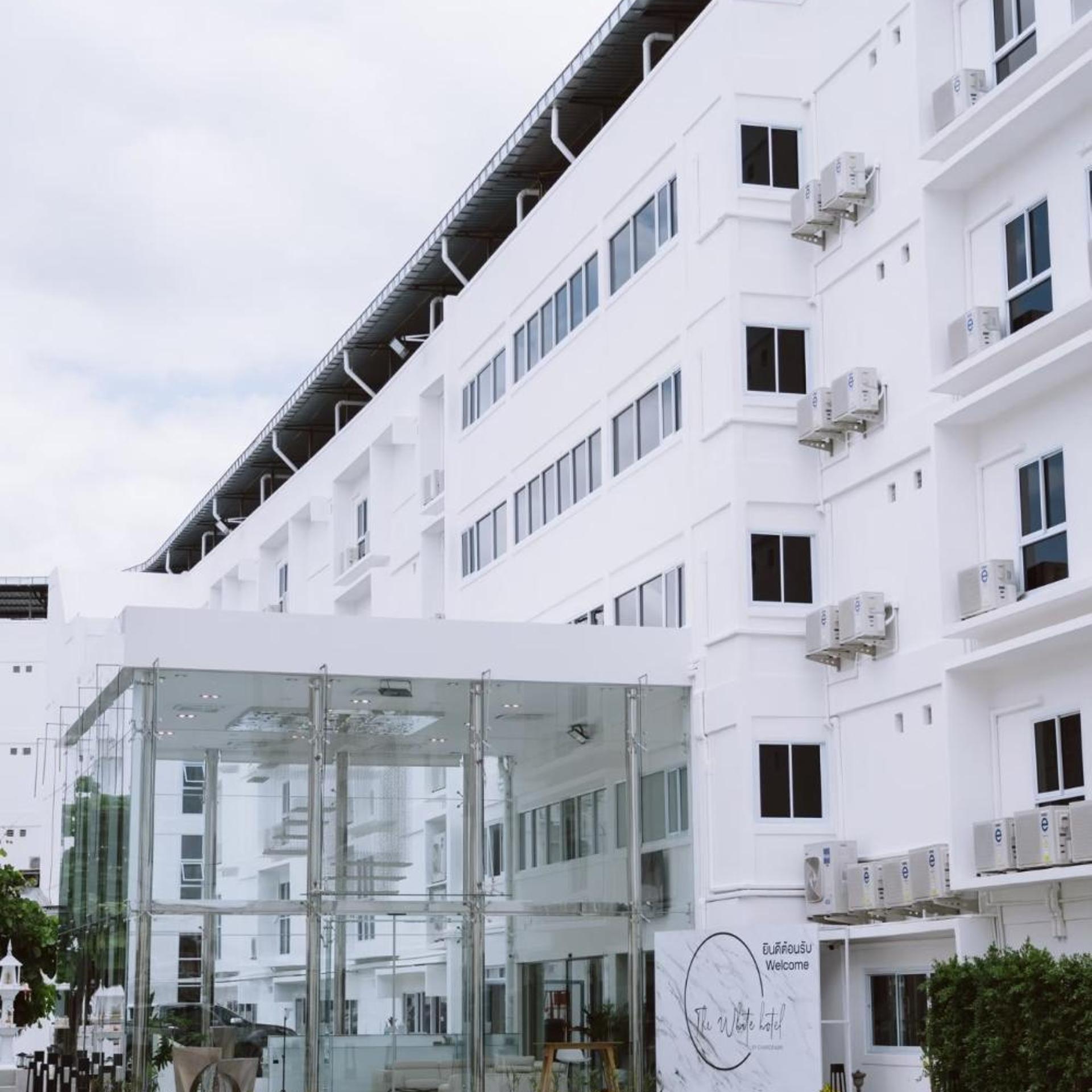 The White Hotel By Charoensri 3/47