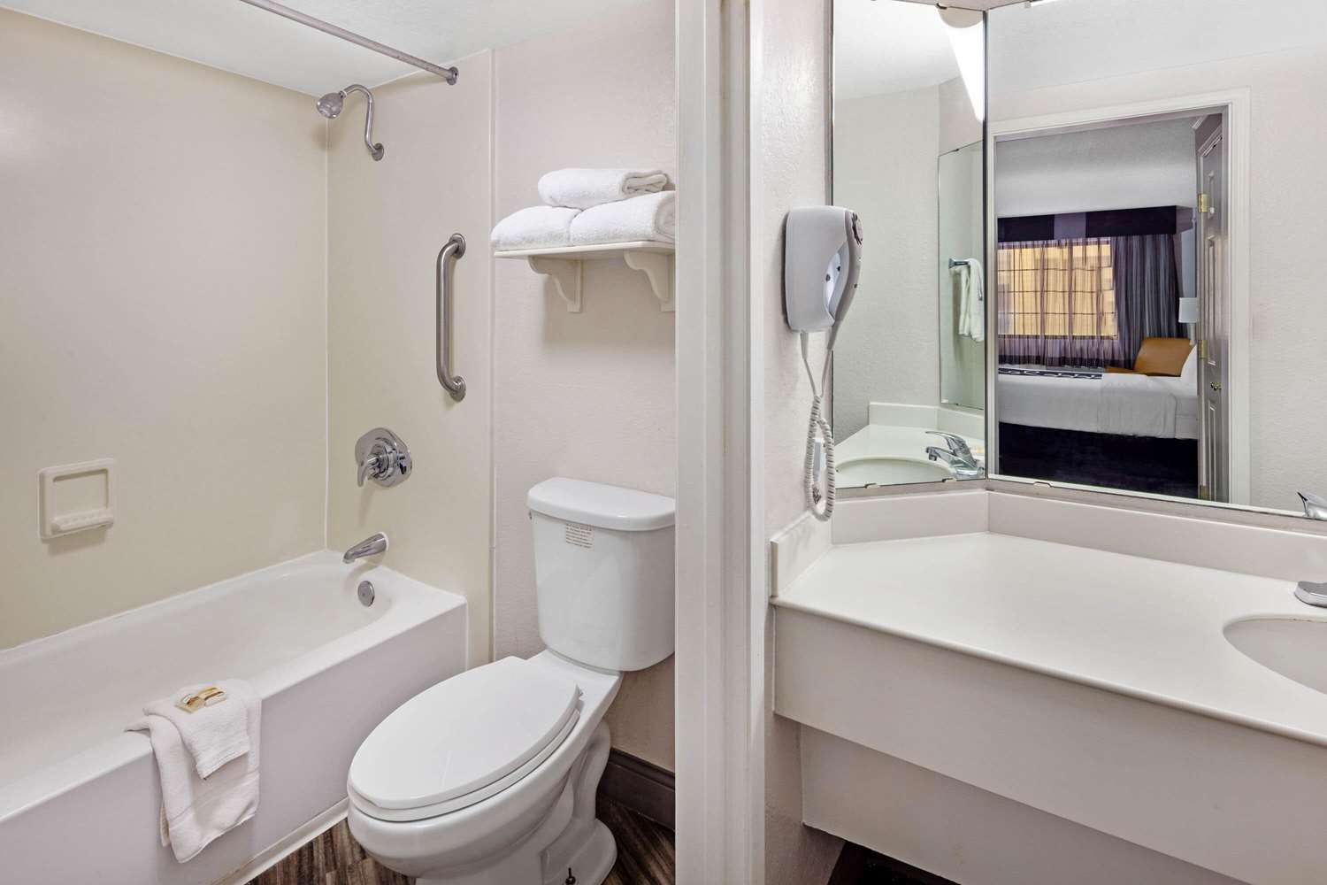 La Quinta Inn Ventura 29/30