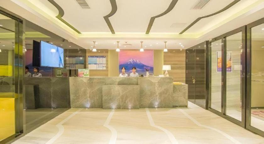 Lavande Hotels Guangzhou Tianhe Tiyu West Road Metro Station photo4