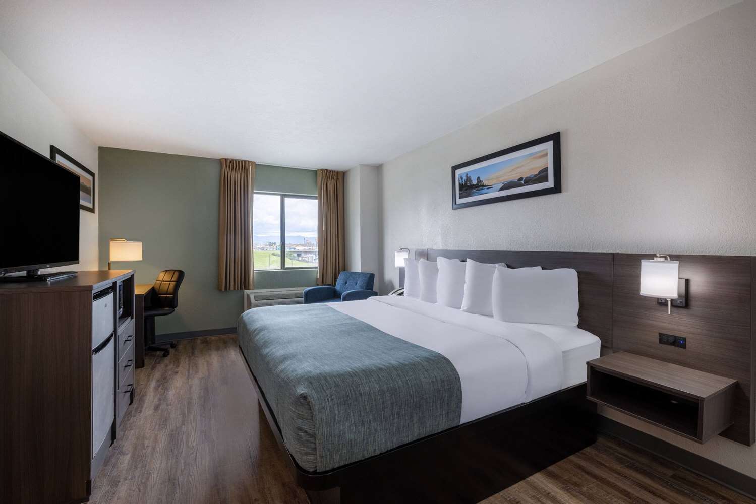 Wingate by Wyndham Butte City Center I-15/I-90 13/32