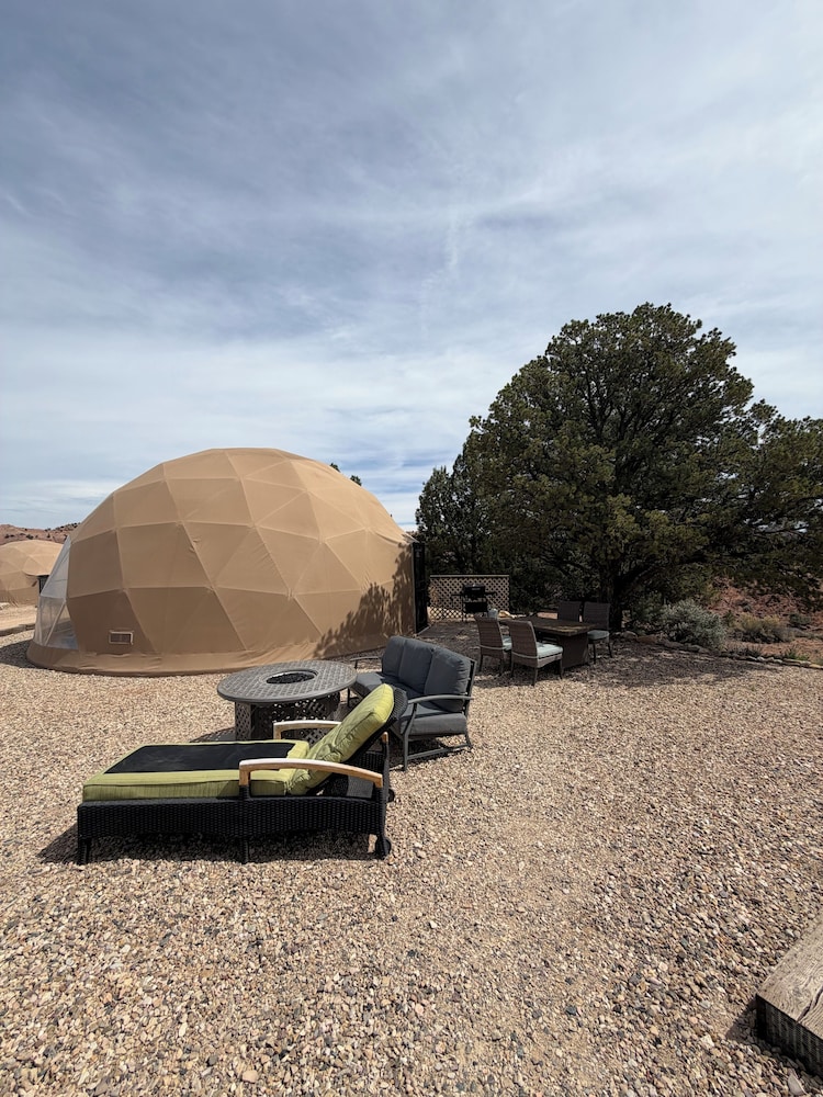 Bryce Glamp And Camp 33/56
