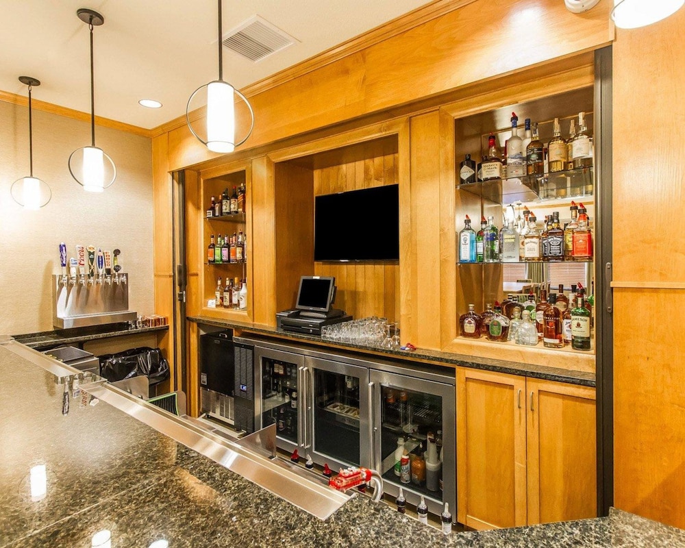 MainStay Suites Stanley 39/46
