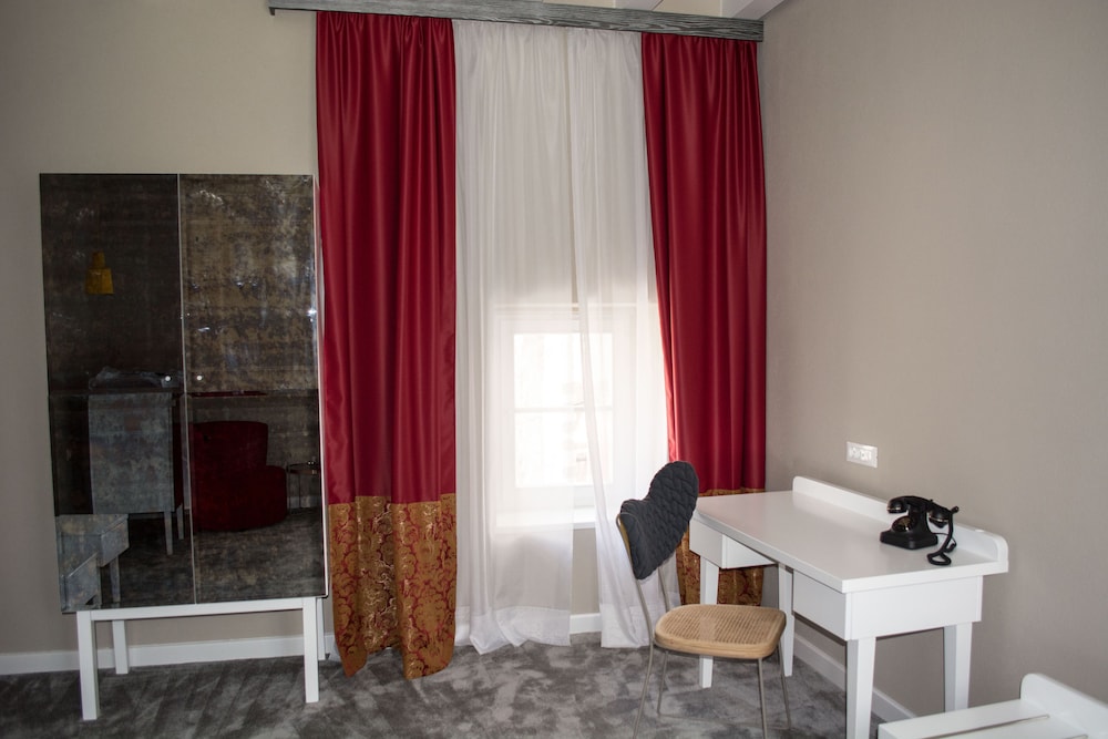 Xii Century Heritage Hotel 26/66