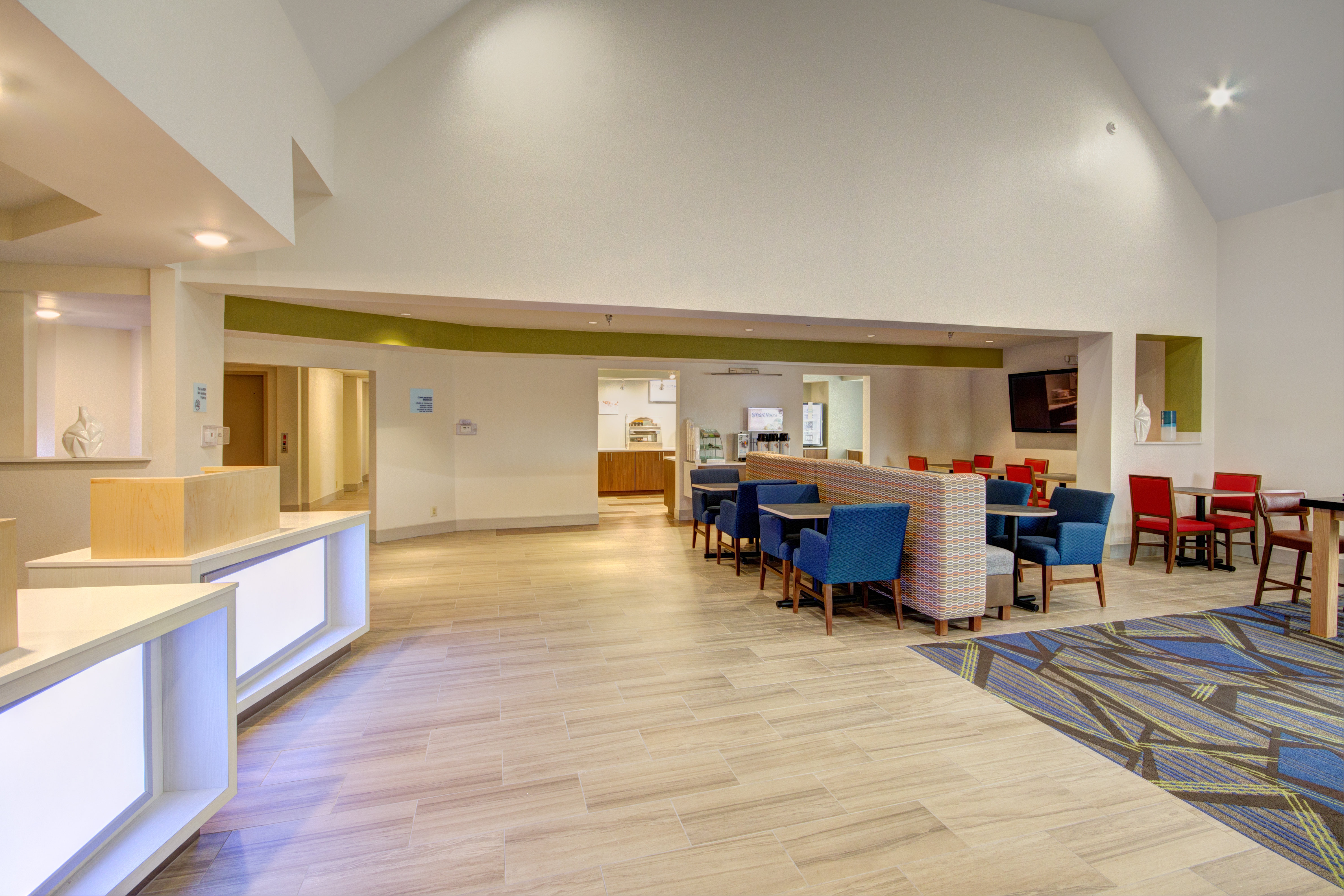 HOLIDAY INN EXPRESS COLUMBUS SOUTH - OBETZ 6/17