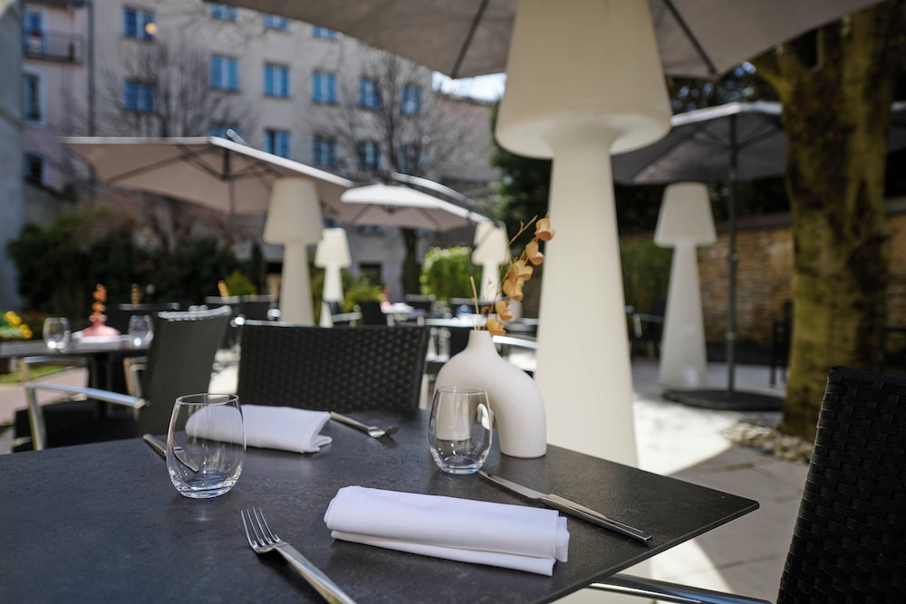 Hotel Philippe Le Bon 52/79