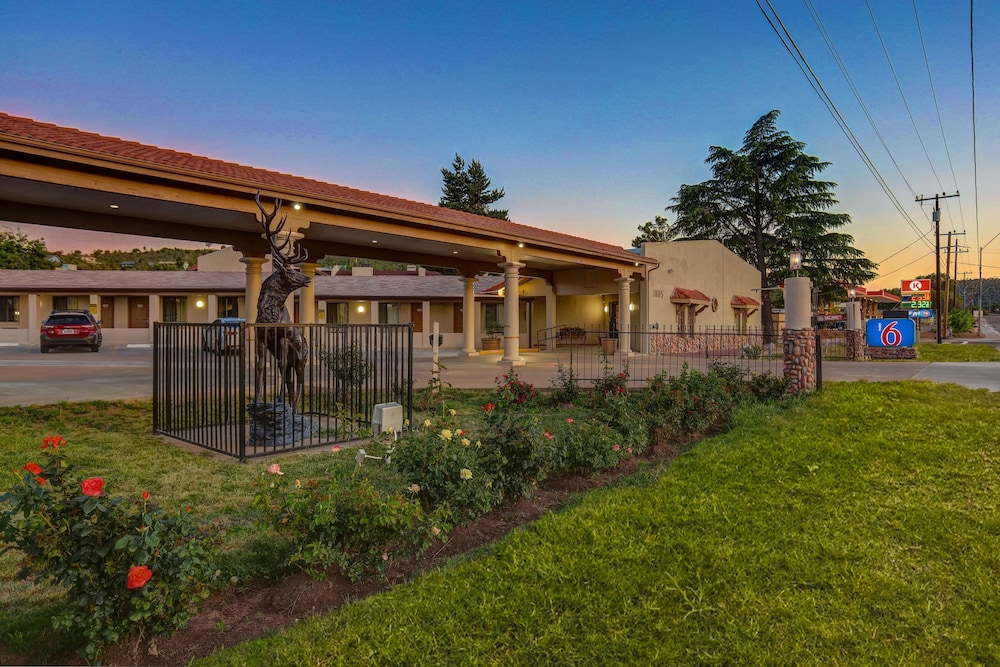 Motel6 Payson, AZ 56/60