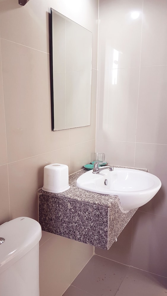 The 20 Apartment 34/40