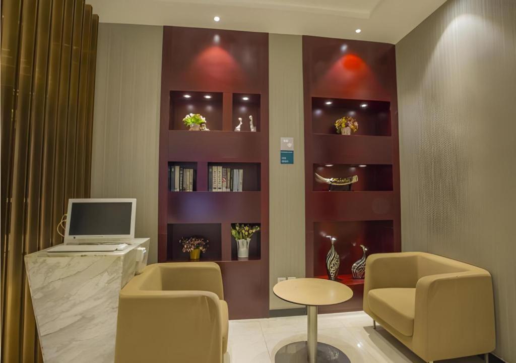 City Comfort Inn Bama Shouxiang Avenue 41/54