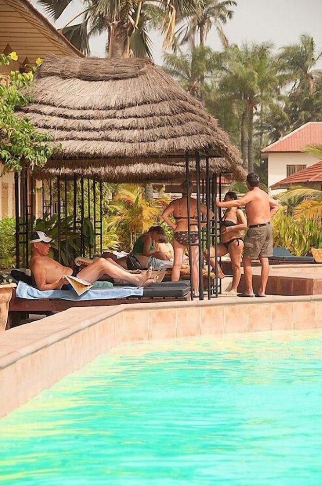 Bamboo Garden Hotel 42/43