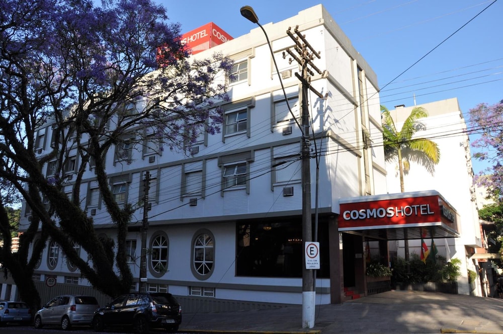 Cosmos Hotel 4/52