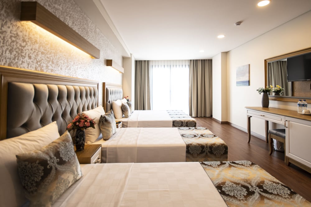 غرفة رباعية، Eliza Hotel 10/10