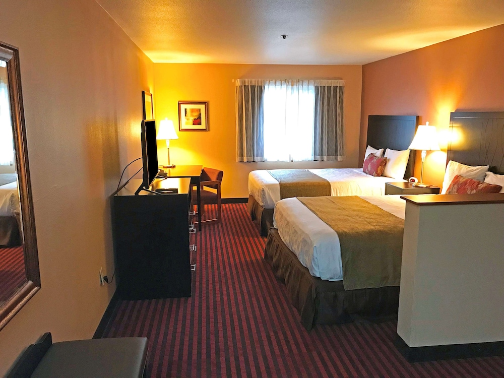 Americas Best Value Inn & Suites Forest Grove Hillsboro 11/34