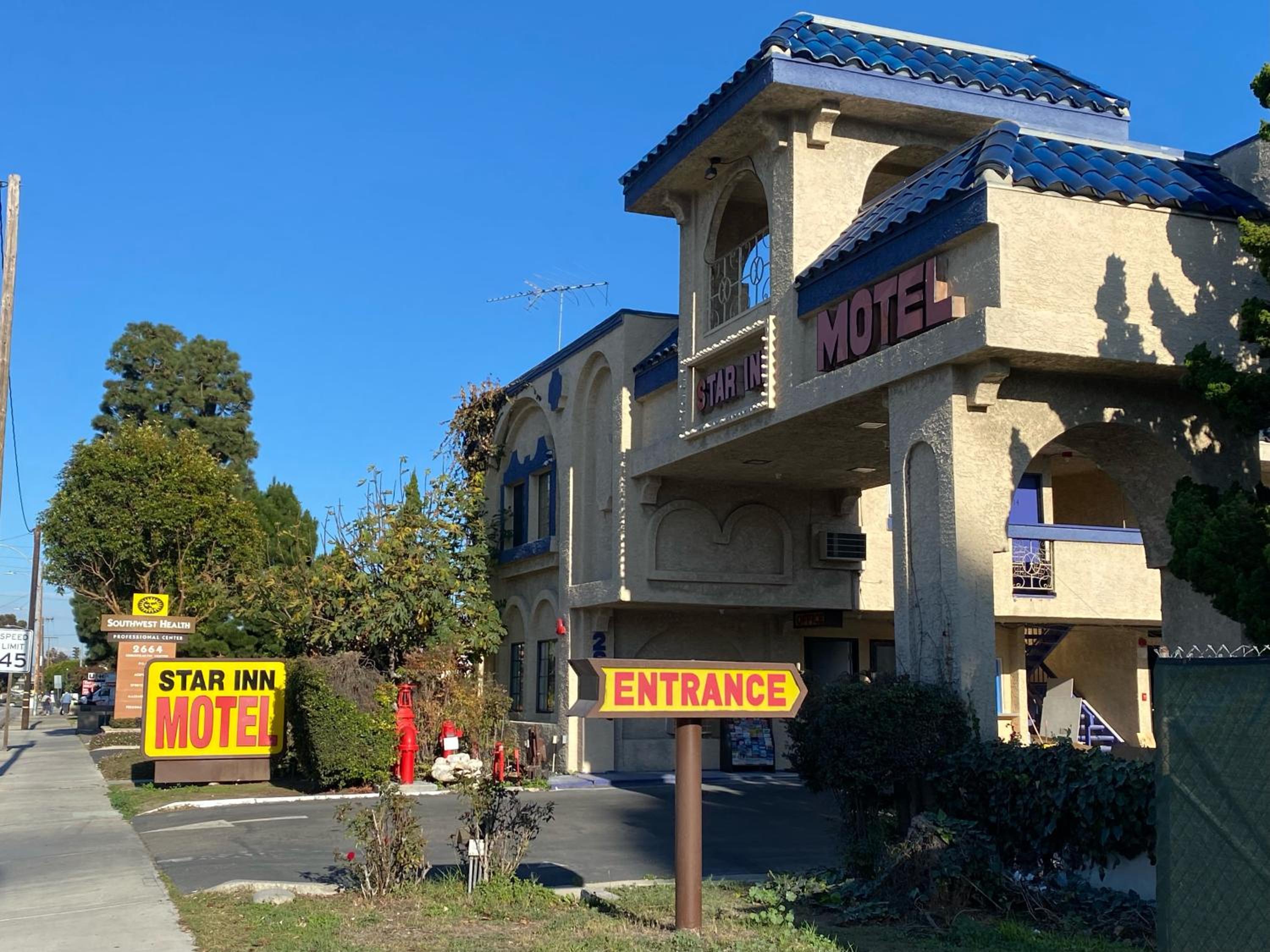 Star Inn Motel 2/13