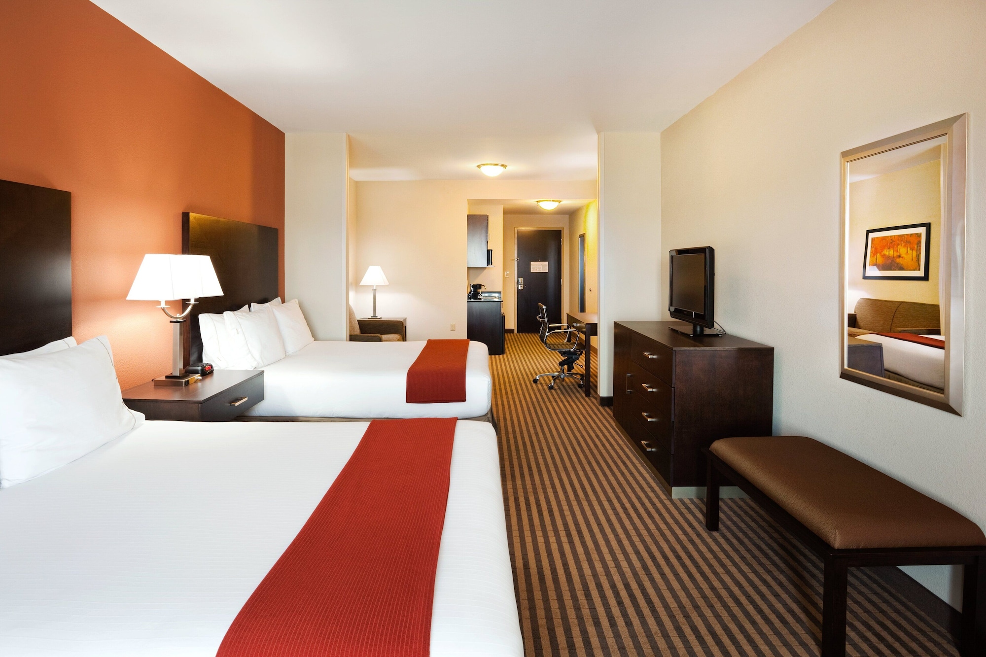 Standard, 2 Queen Beds, Accessible