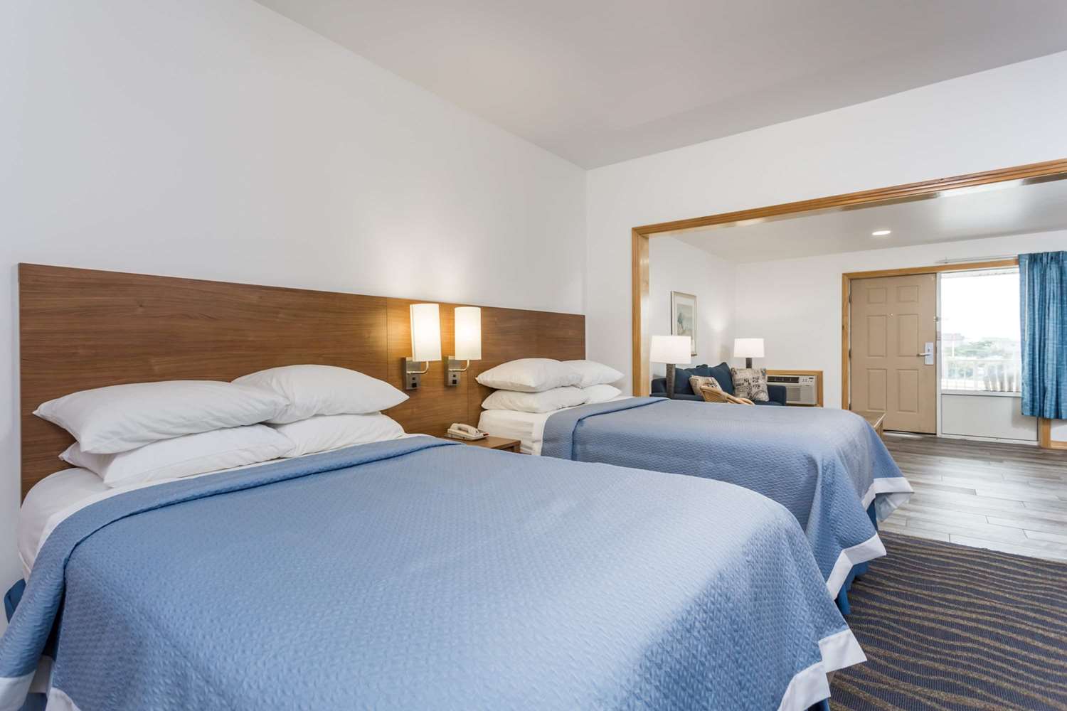 Days Inn by Wyndham Kill Devil Hills Oceanfront - Wilbur 18/59