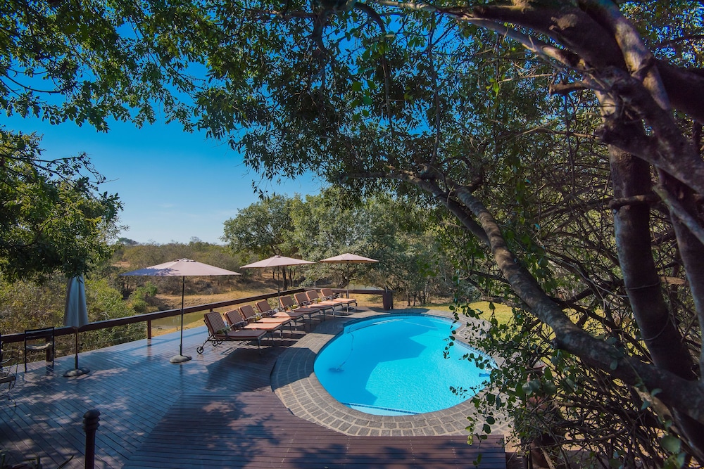 Waterbuck Game Lodge - All Inclusive 44/50