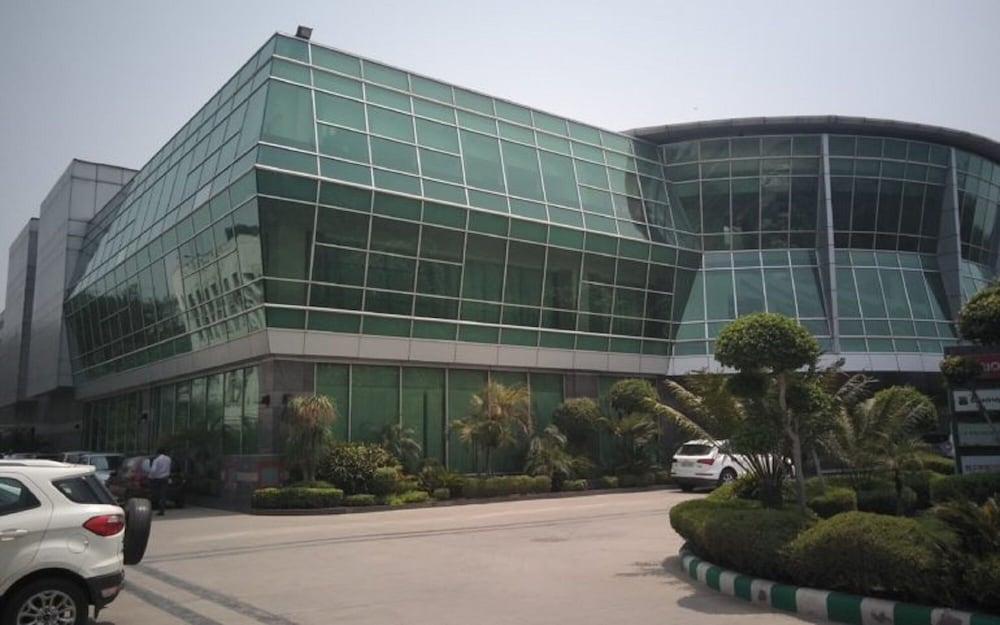 Goldfinch Hotel Delhi NCR 56/63