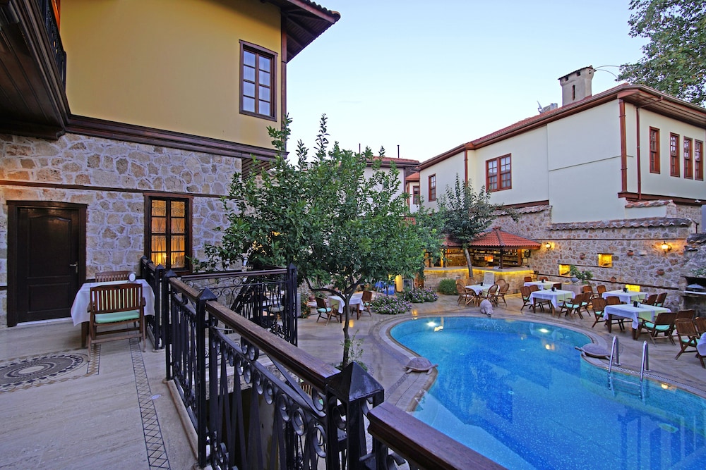 La Paloma Hotel 23/50