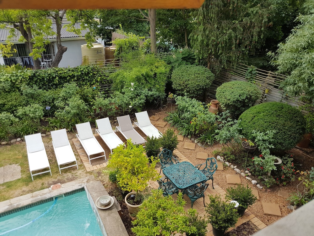 10 Alexander B&B 45/50