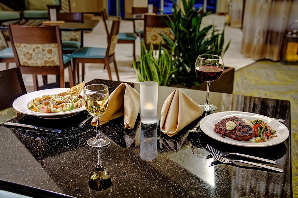 Hilton Garden Inn Charleston / Mt Pleasant 44/58