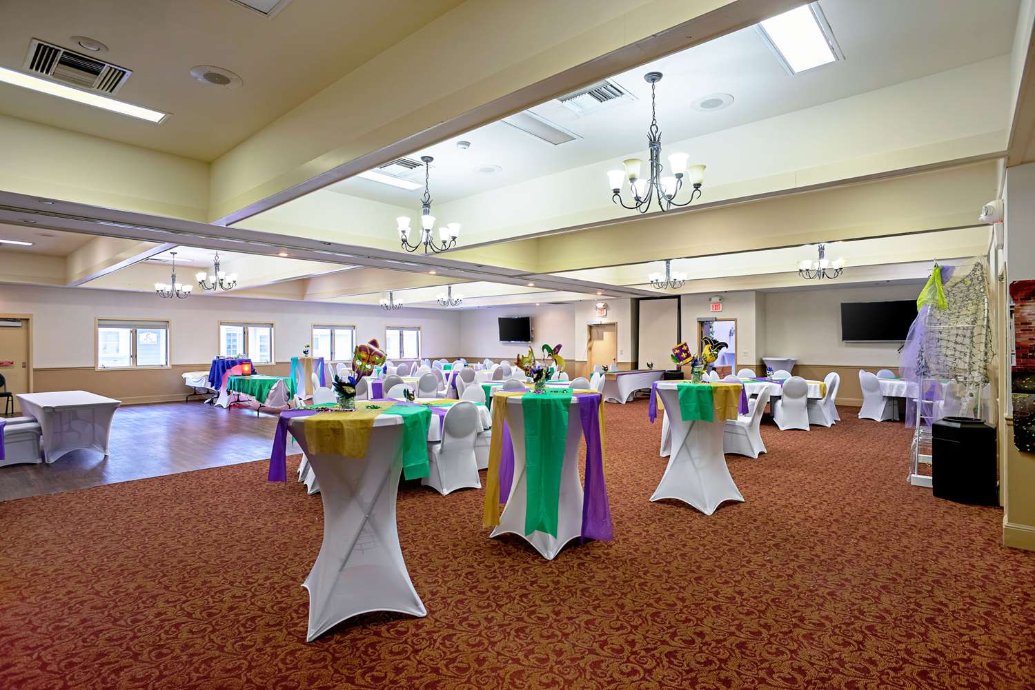 Quality Inn Frontier at US Hwy 30 33/34